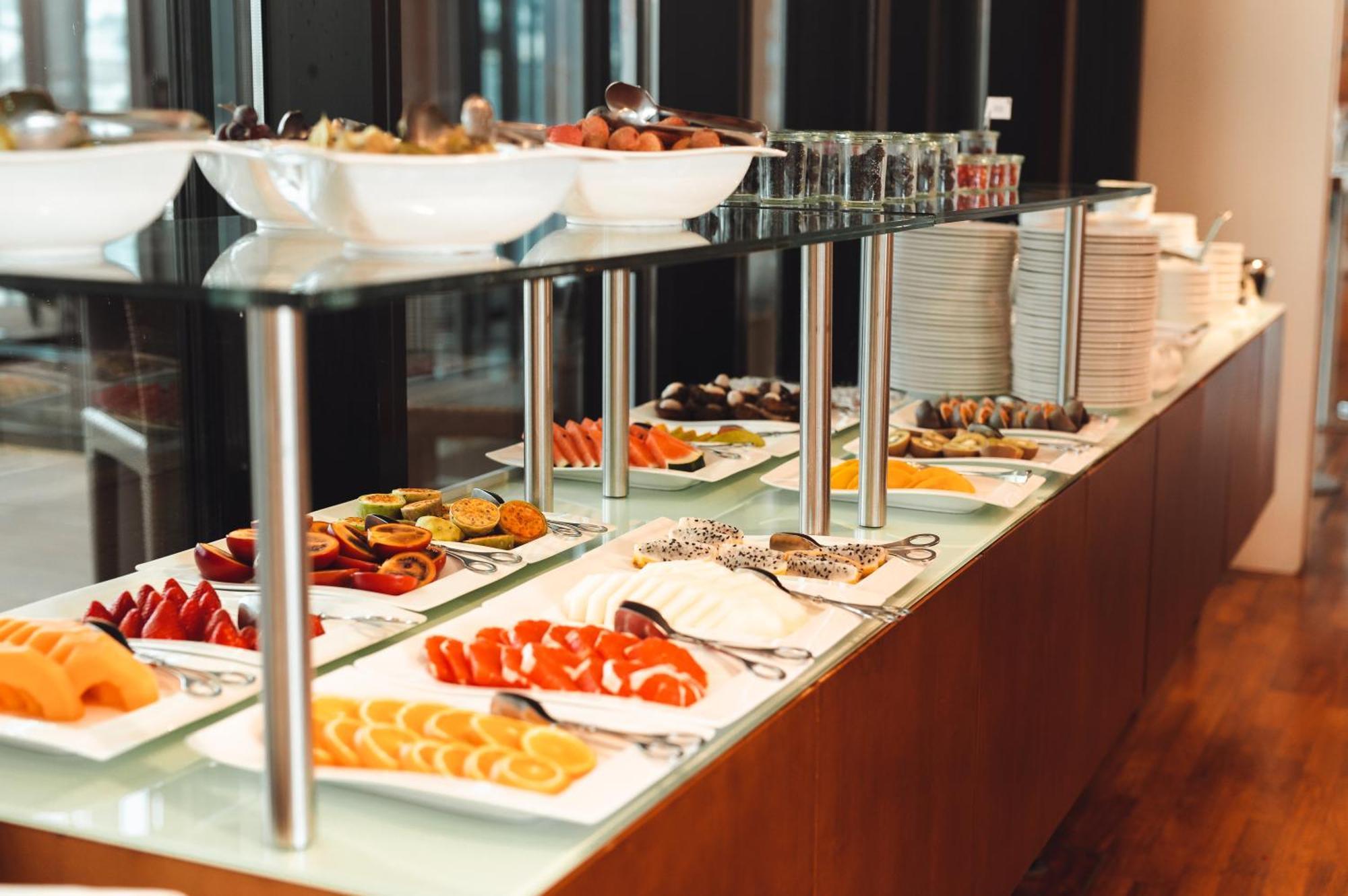 เดอะ เพนซ์ โฮเต็ล Hotel อินส์บรุค ภายนอก รูปภาพ