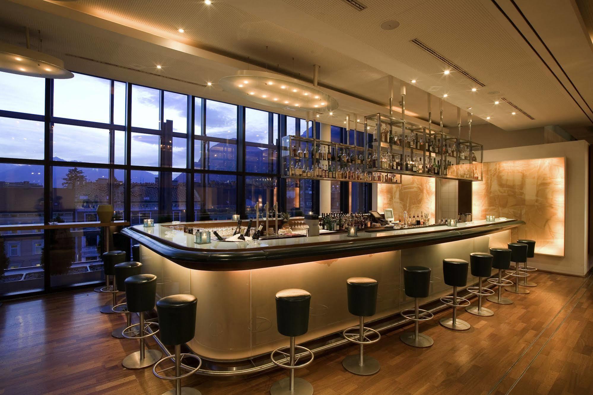 เดอะ เพนซ์ โฮเต็ล Hotel อินส์บรุค ร้านอาหาร รูปภาพ